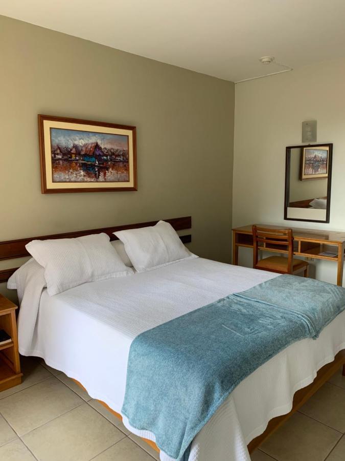 Hotel Acosta Икитос Екстериор снимка